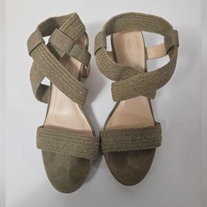 Solanz Green Strappy Low Heel!